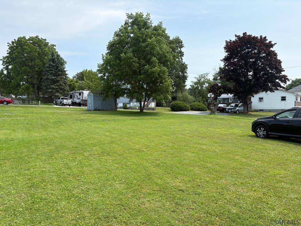 Property Photo:  Euclid Avenue  PA 15904 