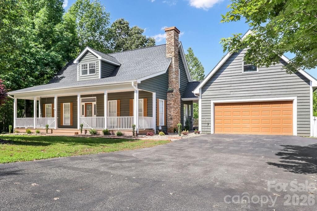 Property Photo:  46 Indian Summer Lane  NC 28756 