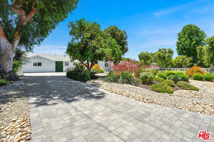 Property Photo: 20616 Quedo Dr CA 91364
