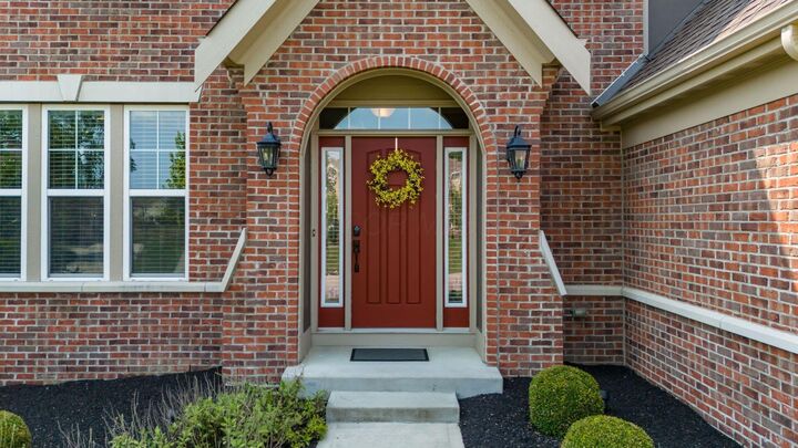 Property Photo:  3601 Sparrow Court  OH 43026 