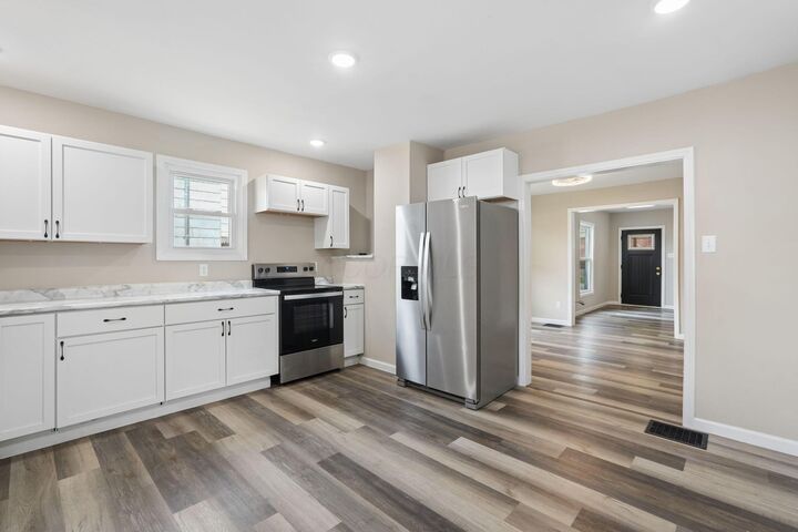 Property Photo:  179 Davids Street  OH 43302 