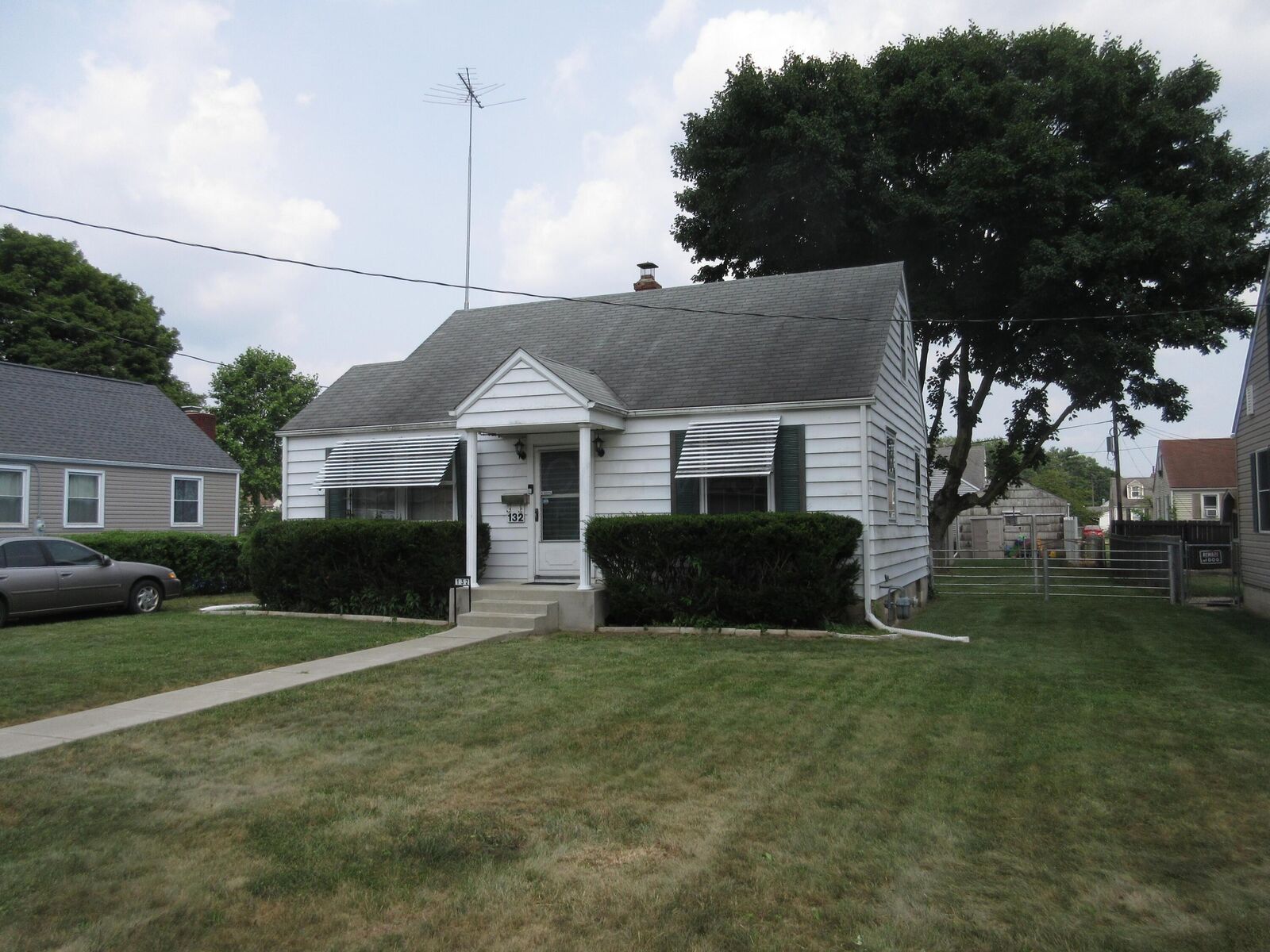 Property Photo: 132 S 35th Street OH 43055