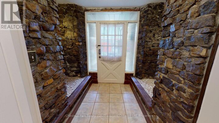 Property Photo: 246 Fountain Street South 102 ON N3H 1H9