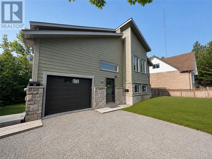 Property Photo:  565-569 Huron Street  ON P3C 2R2 