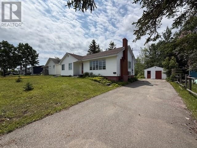 Property Photo:  106 Airport Boulevard  NL A1V 1T7 