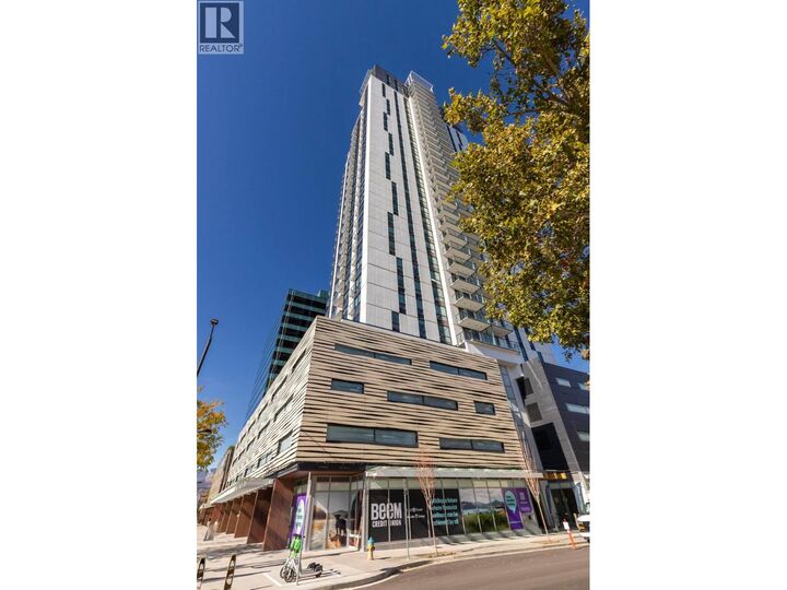Property Photo: 1488 Bertram Street 807 BC V1Y 0M6