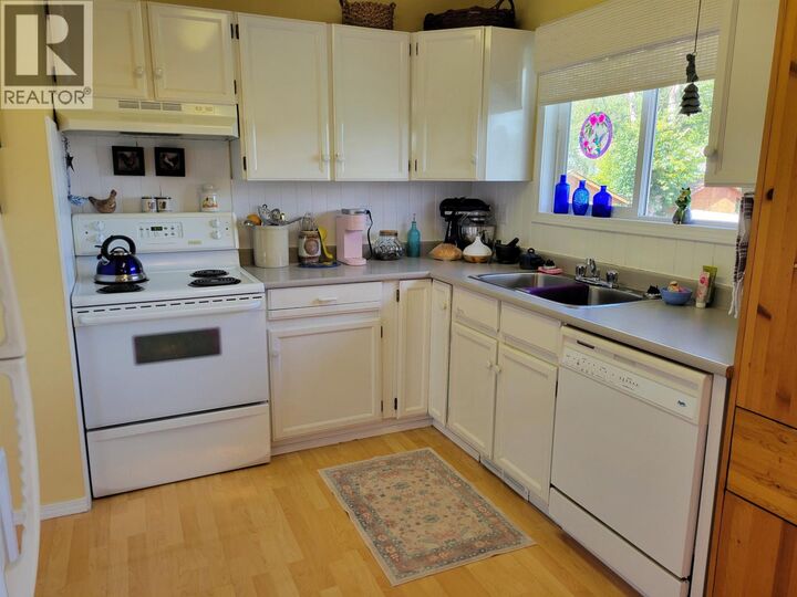 Property Photo: 175 Murray Street BC V0J 1S0