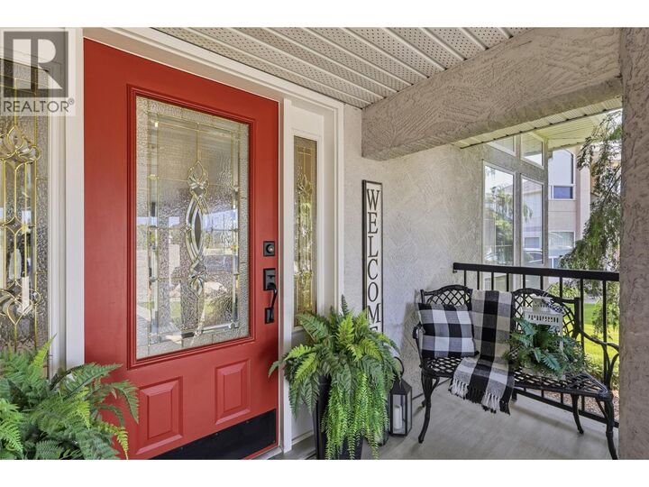 Property Photo: 906 Invermere Court BC V2B 7T4