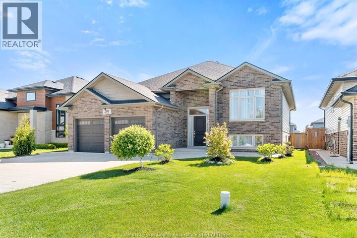 Property Photo:  208 Clarke  ON N9V 0G6 