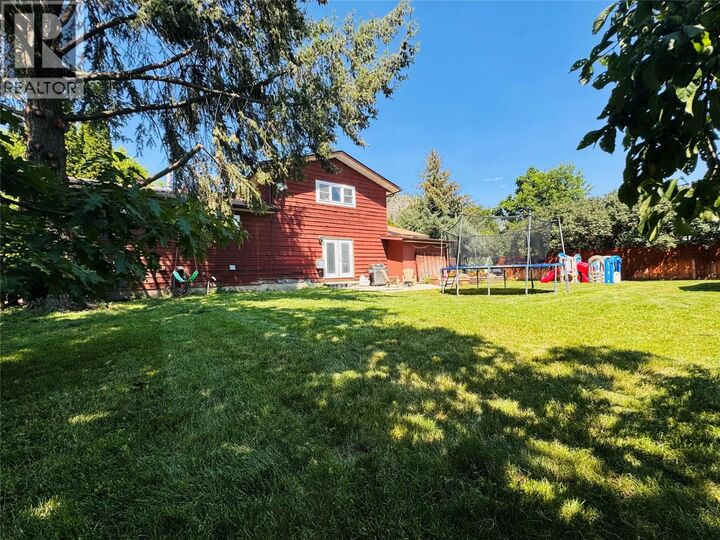 Property Photo: 1524 77th Avenue BC V0H 1H0
