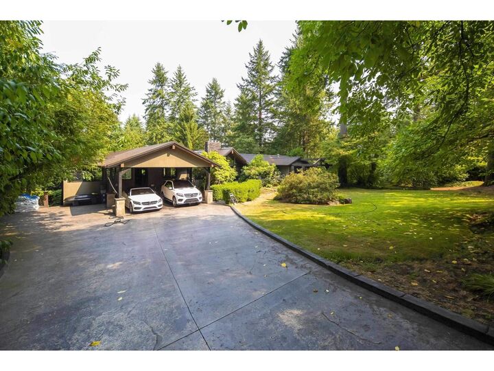 Property Photo: 14275 28 Avenue BC V4P 2H2