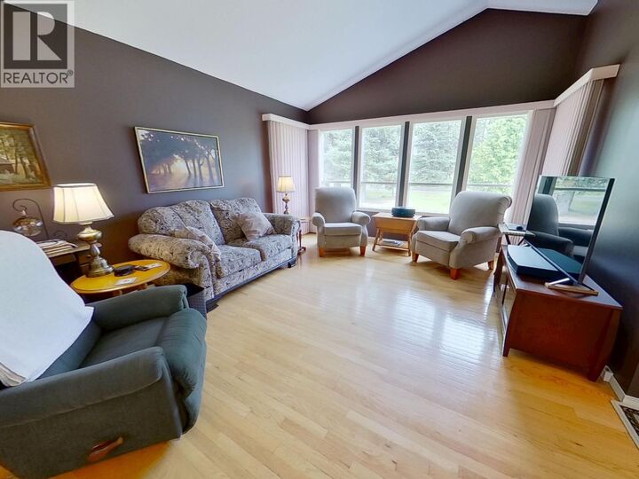 Property Photo: 163 Westland Road BC V2J 4E7