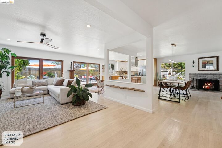 Property Photo: 13255 Clairepointe Way CA 94619