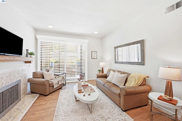 Property Photo:  3655 Birchwood Ter 112  CA 94536 