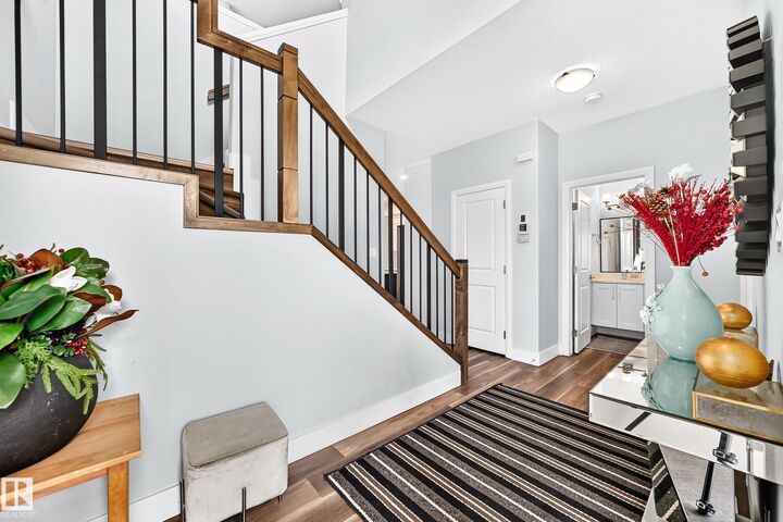 Property Photo:  17609 65 Street NW  AB T5Y 4A7 