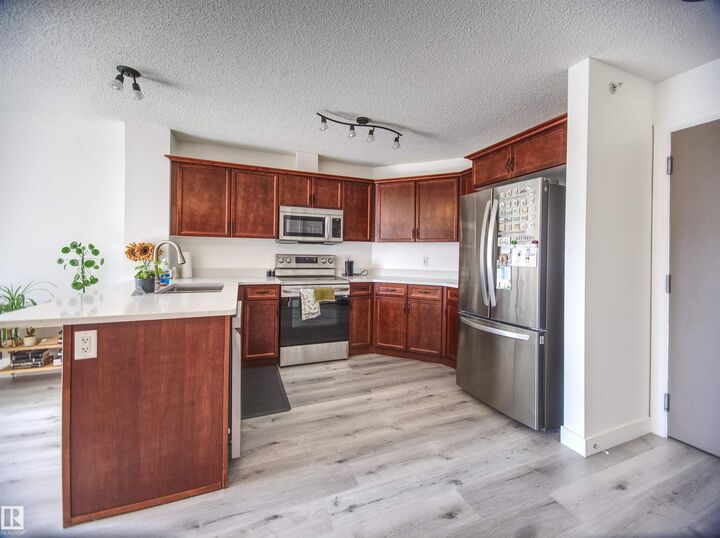Property Photo: 4403 23 Street NW 409 AB T6T 0E4