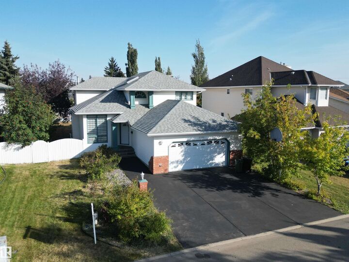 Property Photo: 2908 44A Avenue NW AB T6T 1G9