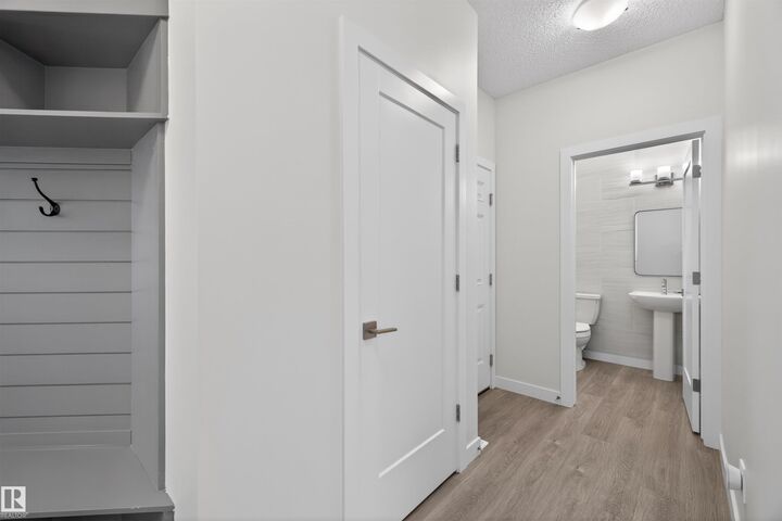 Property Photo:  3471 Cameron Heights Cove Cove NW  AB T6M 2N4 