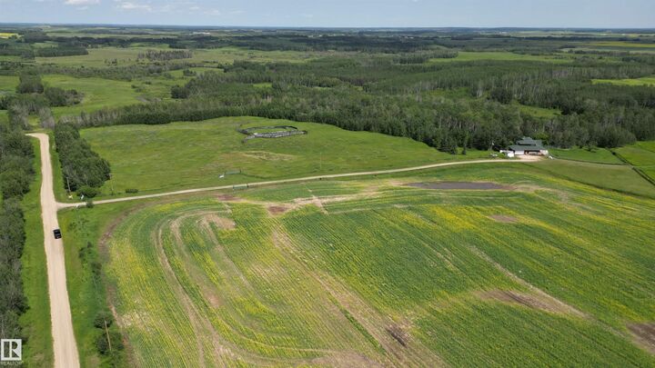Property Photo: 58113 Rge Rd 65 AB T0E 2A0