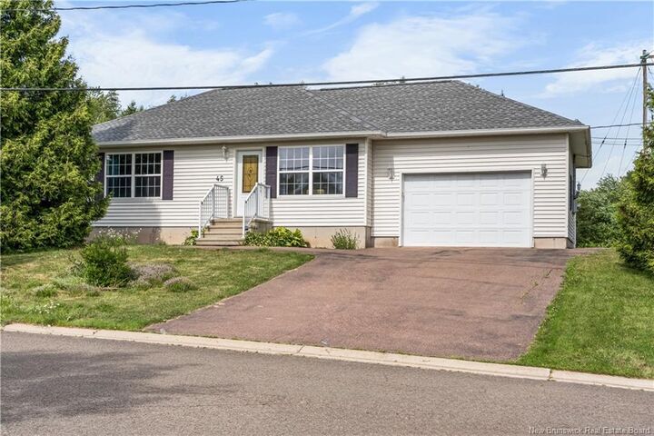 45 Carmel — photo 1