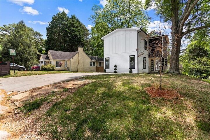 Property Photo: 1081 Napier Street SE GA 30316