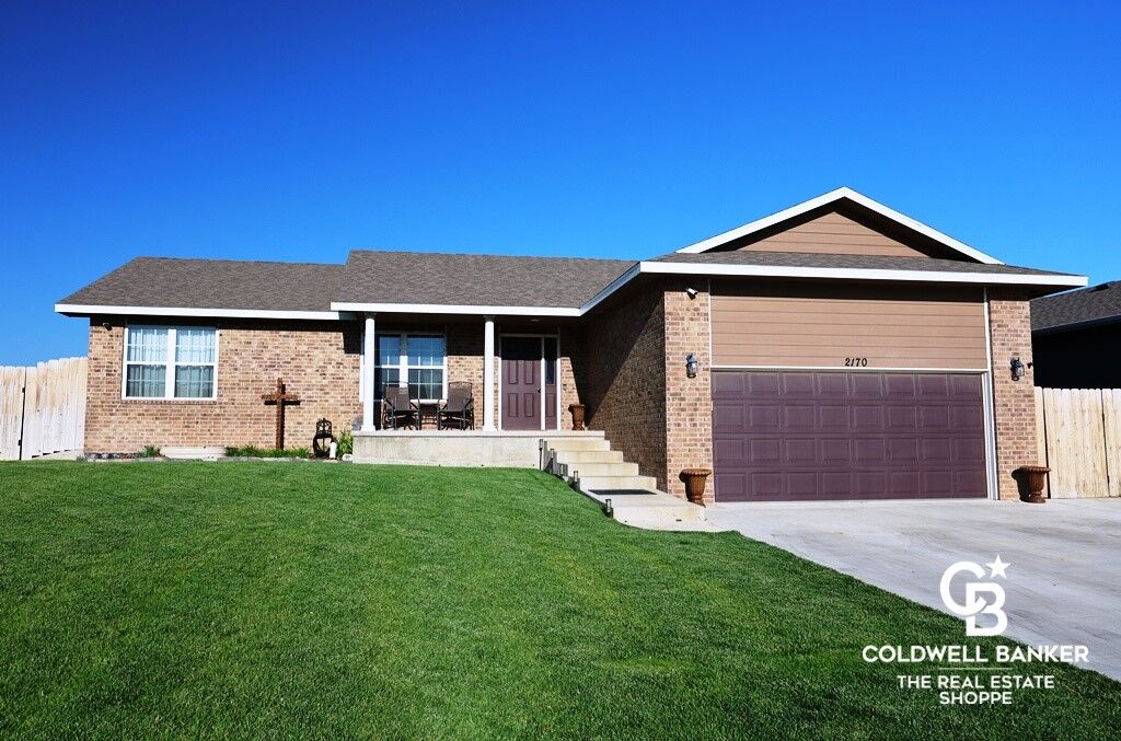Property Photo: 2170 Idlewild Way KS 67846