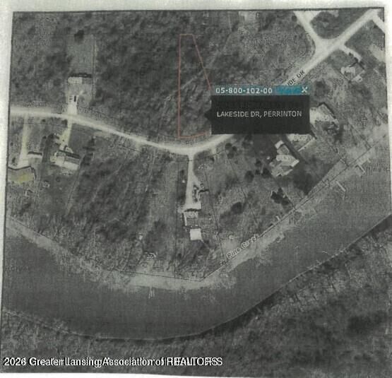 Property Photo:  102 Lakeside Drive  MI 48871 