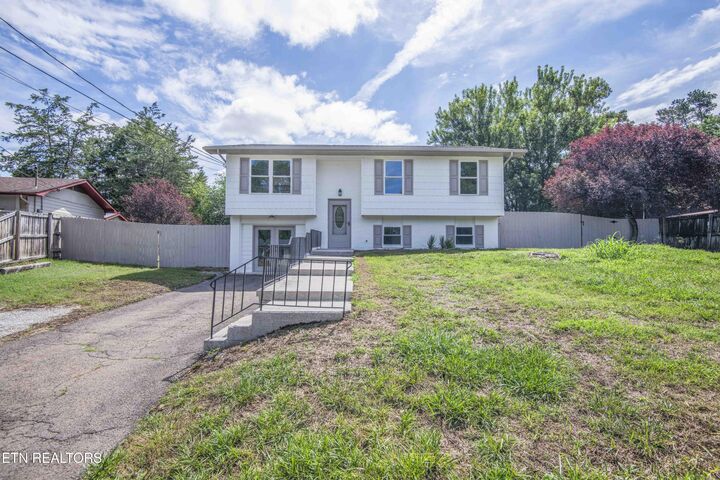 Property Photo:  6420 Trousdale Rd  TN 37921 
