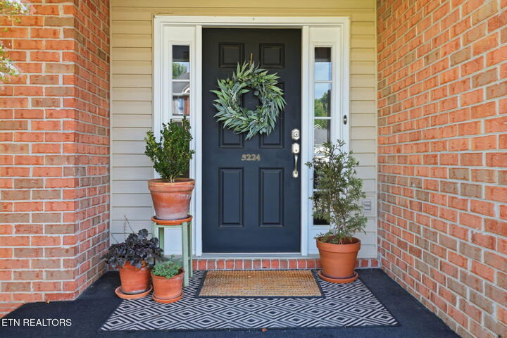Property Photo: 3224 Gose Cove Lane TN 37931