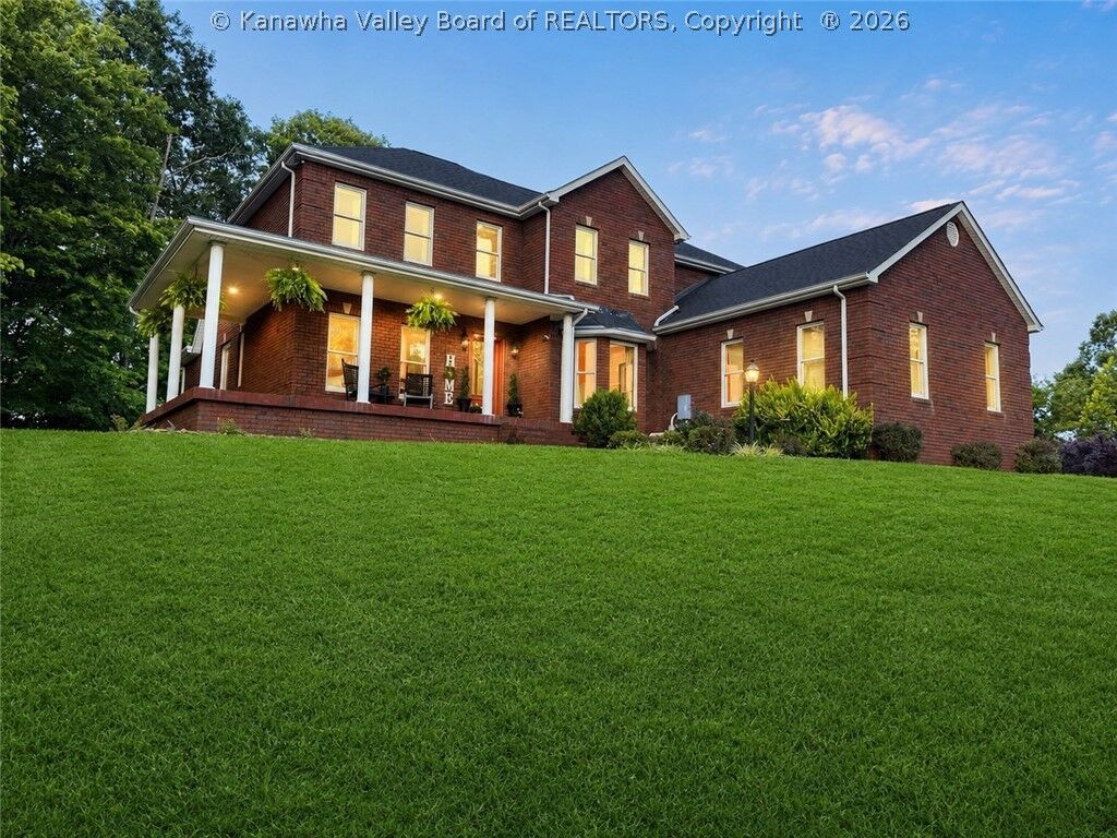 Property Photo:  26 Cherokee Trail  WV 25071 