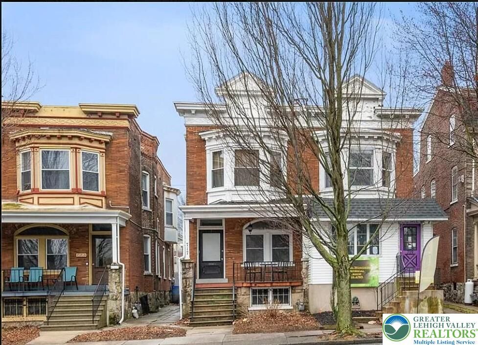 Property Photo:  717 W Broad Street 2  PA 18018 