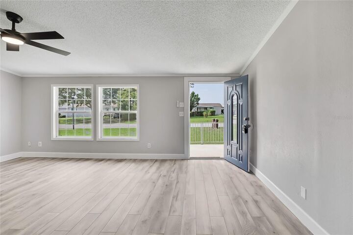 Property Photo:  36125 White Fir Way  FL 33525 