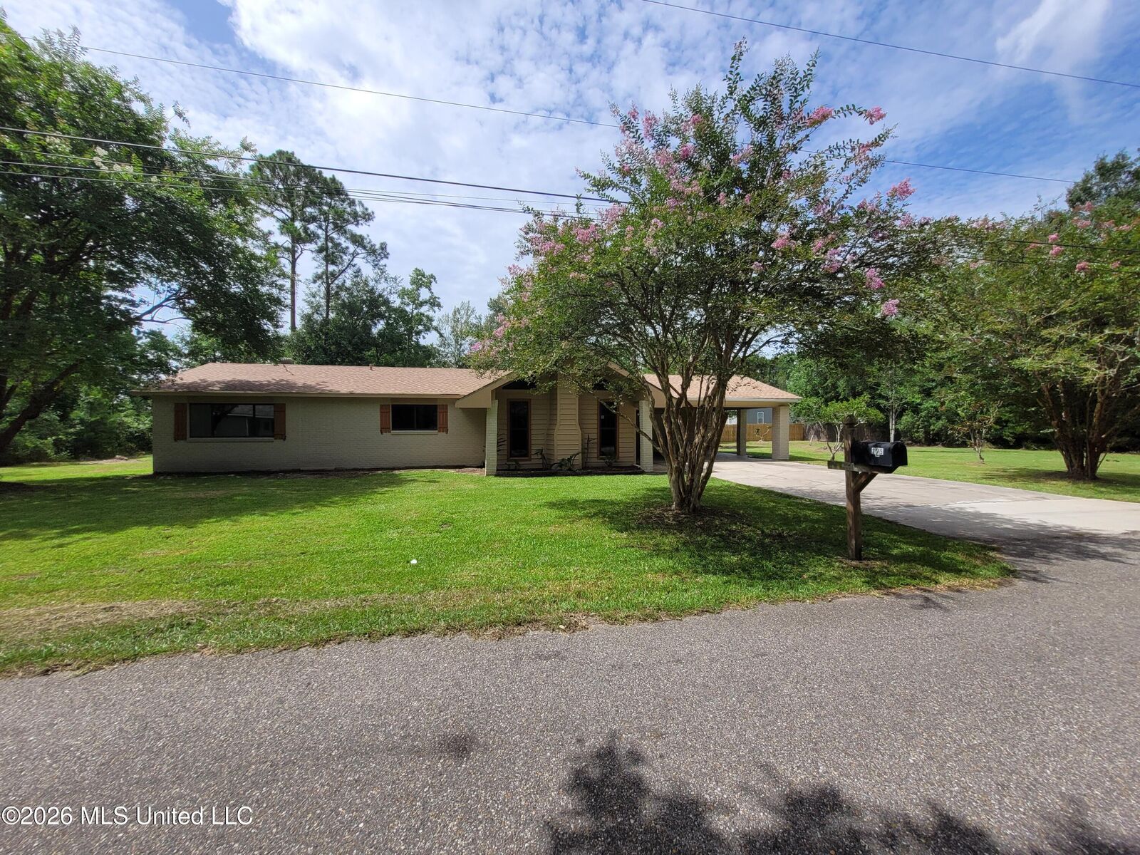 Property Photo:  225 Trout Street  MS 39576 