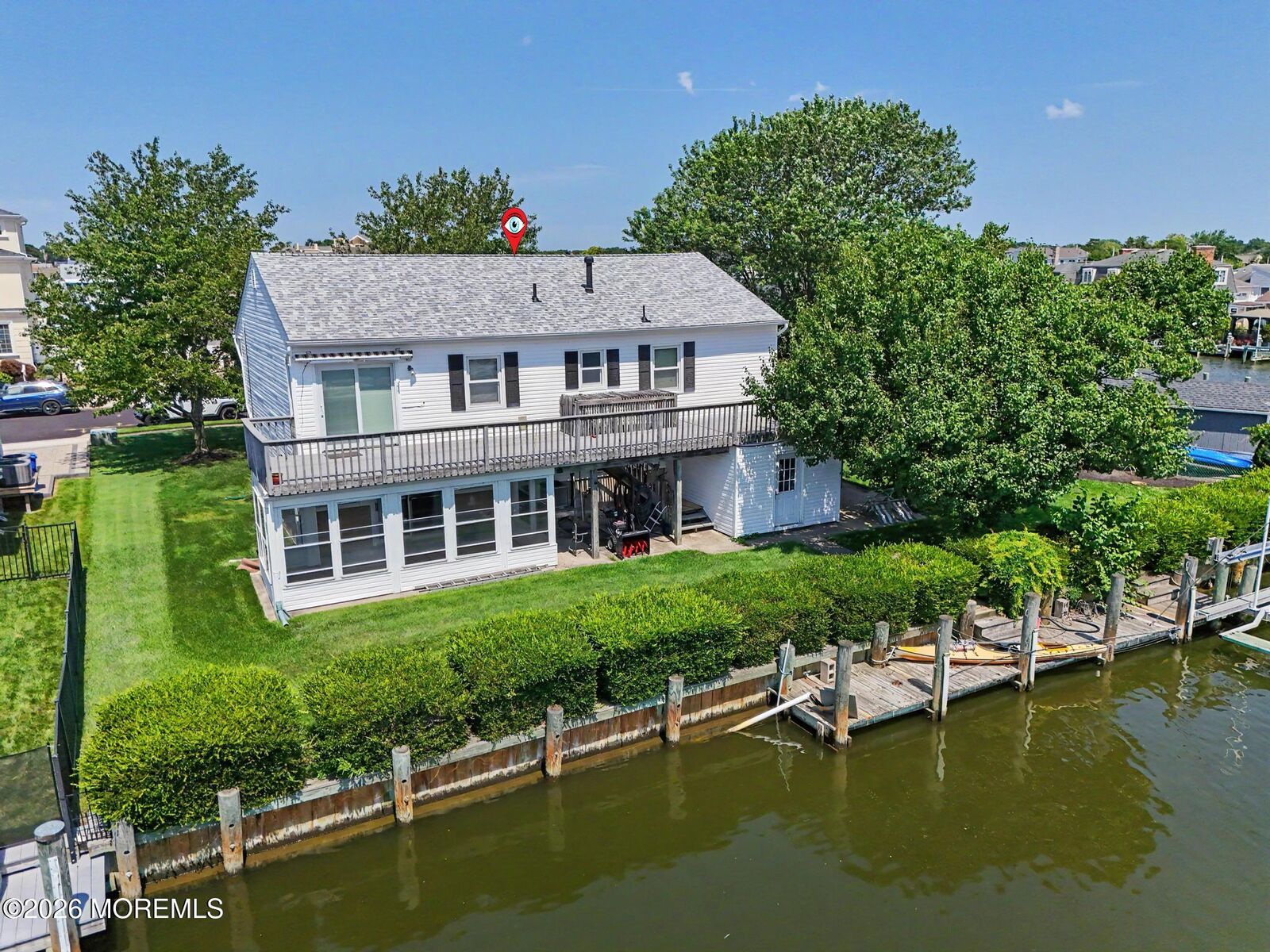 Property Photo:  33 Freeman Court  NJ 08753 
