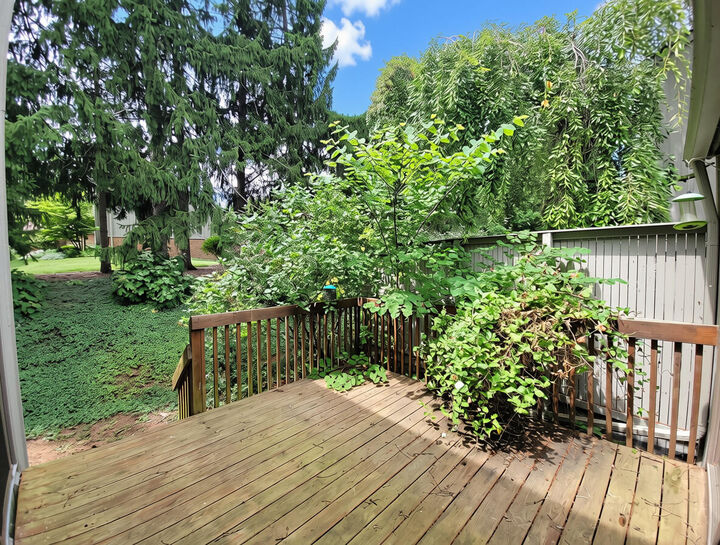 Property Photo:  2172 Overlook Court  MI 48103 
