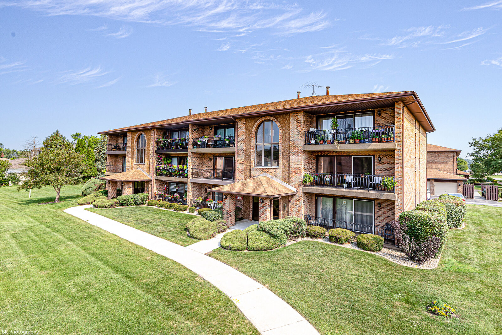 Property Photo:  11108 Heritage Drive 2B  IL 60465 