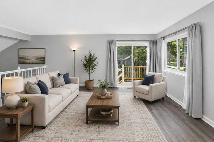 Property Photo: 3 Whitehall Court IL 60107