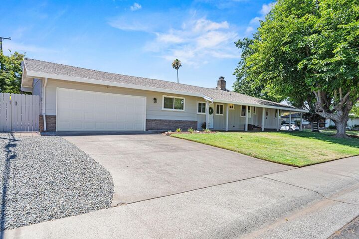 Property Photo: 1272 Gary Way CA 95608