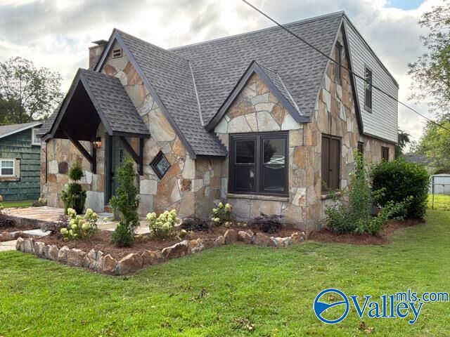 Property Photo:  622 Magnolia Avenue  AL 35903 