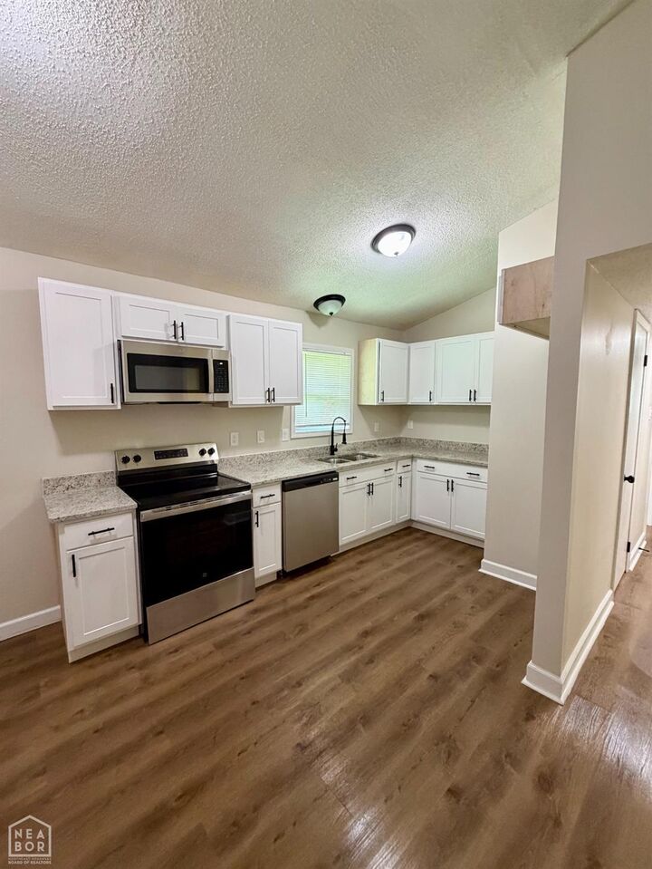 Property Photo: 518 N 16th AR 72301