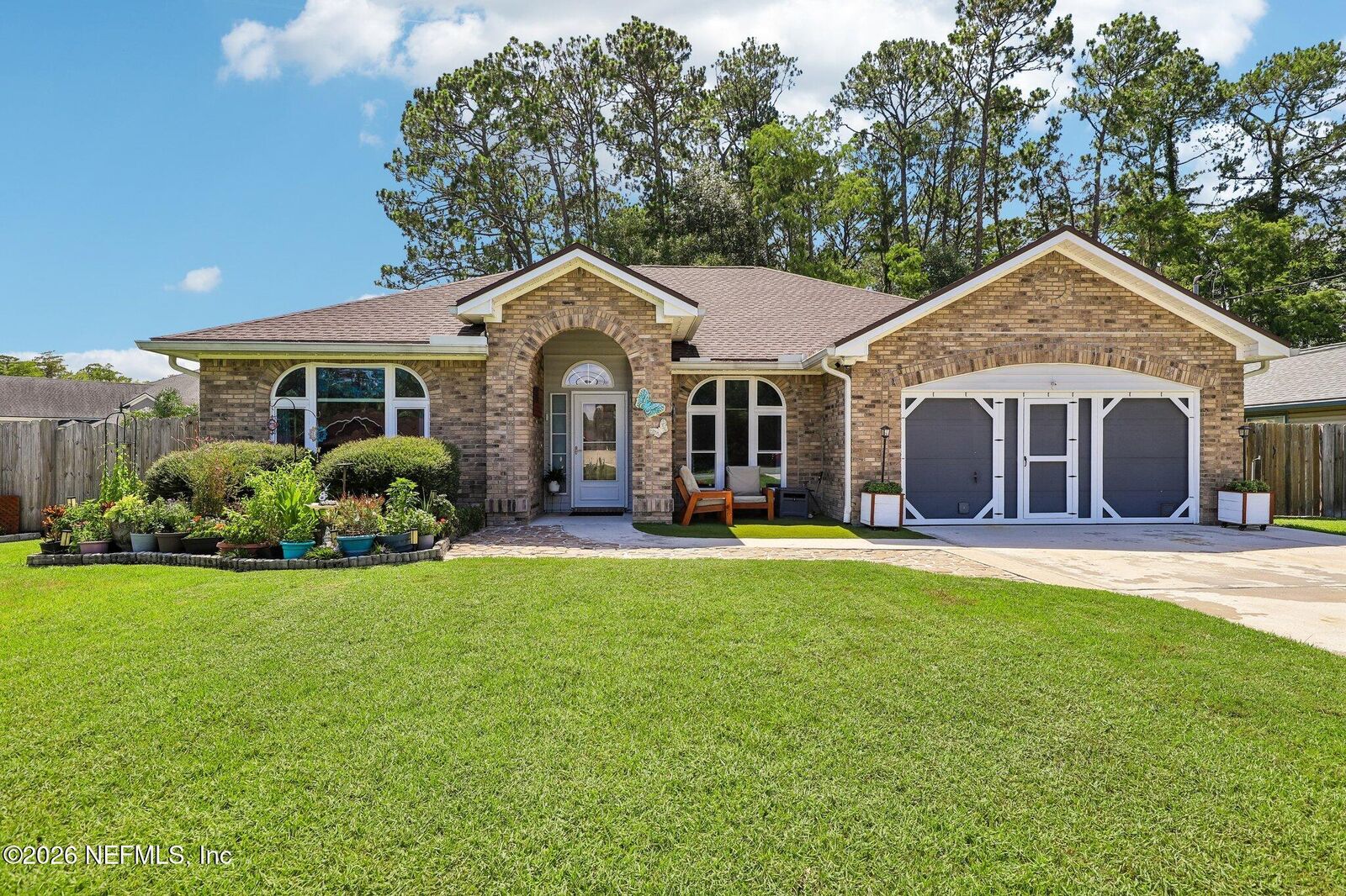 Property Photo: 4718 Pine Avenue FL 32003