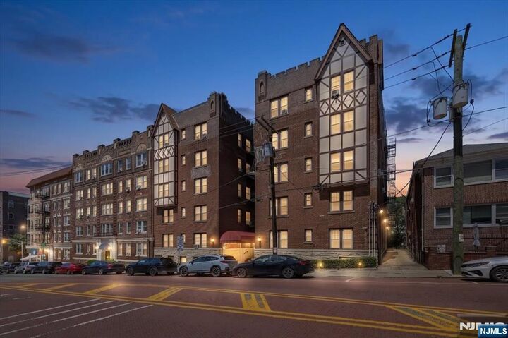 Property Photo:  6015 E Blvd 1B  NJ 07093 