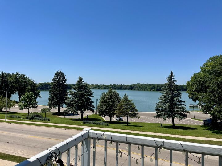 Property Photo:  101 Albion Avenue 301  MN 56031 