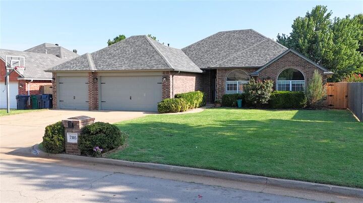 Property Photo:  7305 NW 129th Street  OK 73142 