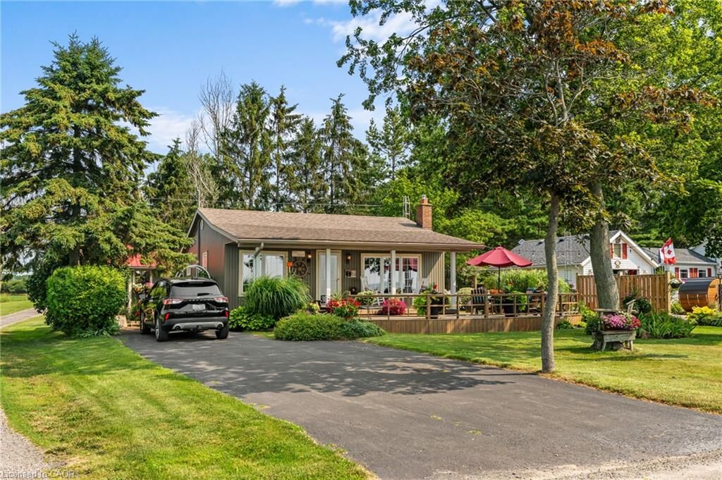 Property Photo: 2387 Lakeshore Road ON N1A 2W8