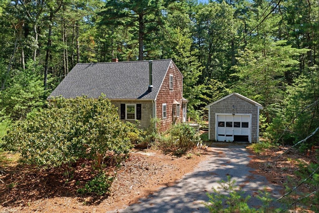 Property Photo:  321 Lake Shore Drive  MA 02332 