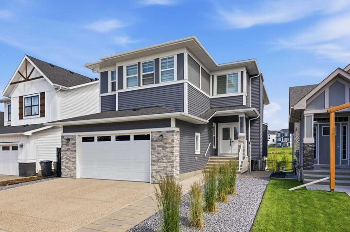 Property Photo: 20 Highwood Drive AB T1S 5S3
