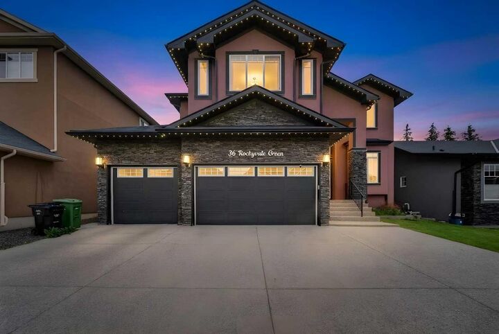 36 Rockyvale Green NW — photo 1