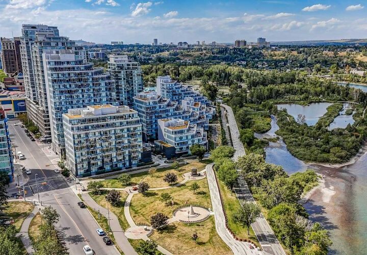 118 Waterfront Court SW 804 — photo 1
