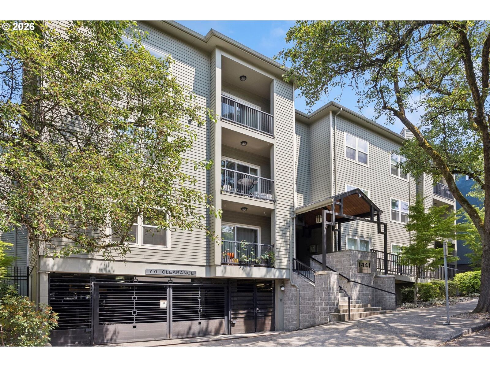 Property Photo:  1441 SW Clay St 210  OR 97201 